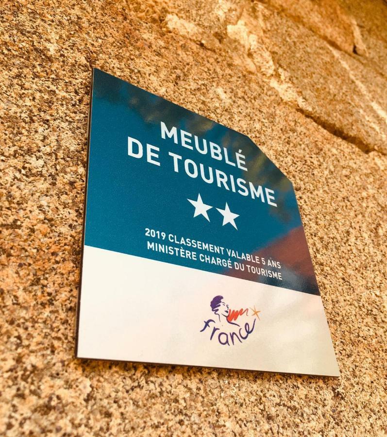 Gites De La Touche Aux Pourvoirs Комбург Екстериор снимка